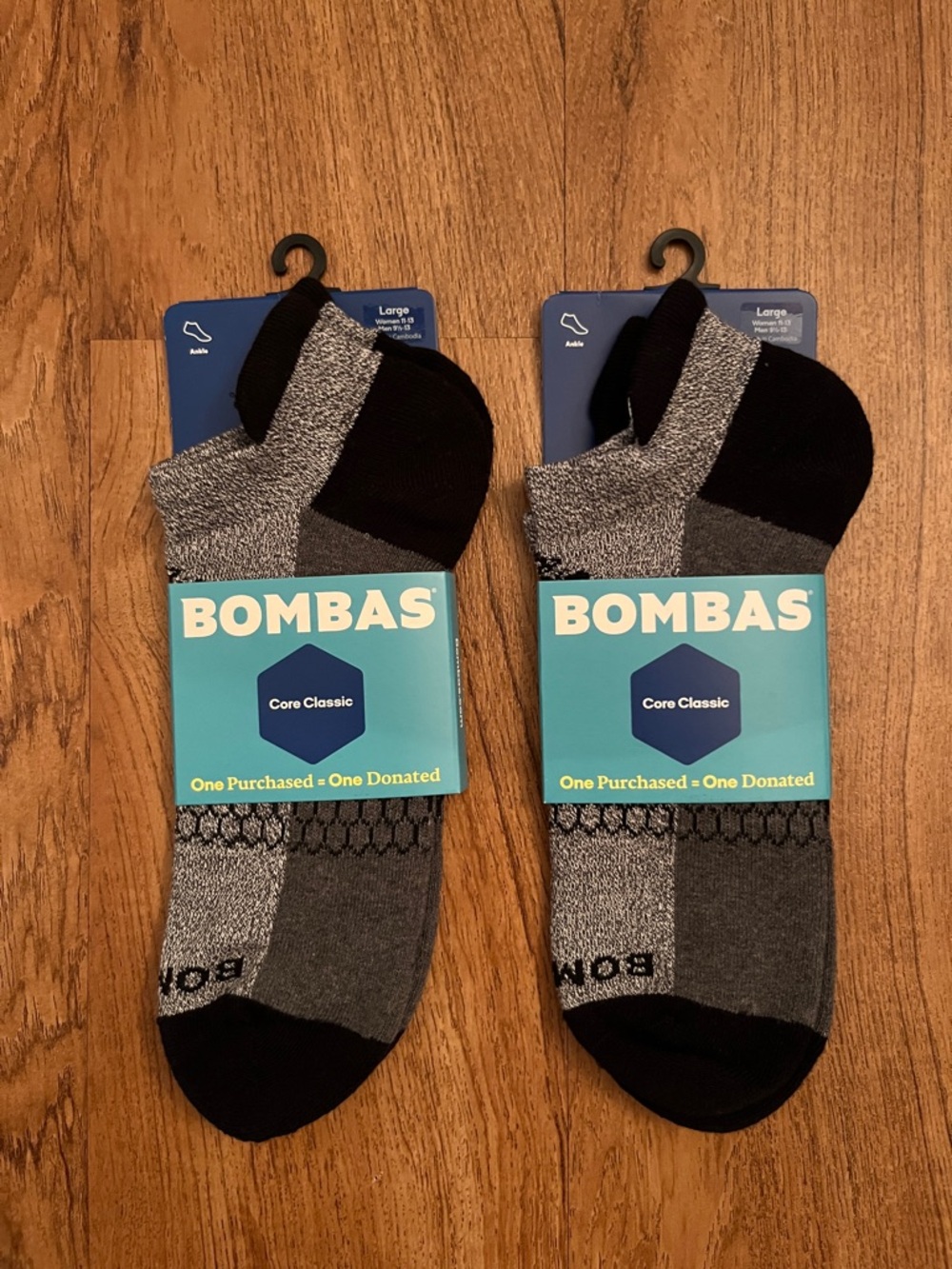 NWT Bombas Ankle Socks
